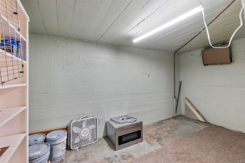 374 Park Avenue, Cape Girardeau, Missouri 63701, 3 Bedrooms Bedrooms, 9 Rooms Rooms,2 BathroomsBathrooms,Residential,For Sale,Park,MAR24031126