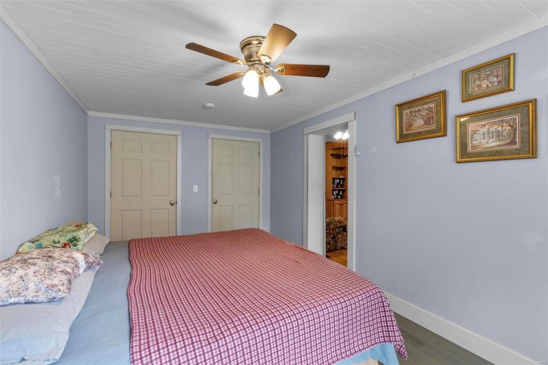 374 Park Avenue, Cape Girardeau, Missouri 63701, 3 Bedrooms Bedrooms, 9 Rooms Rooms,2 BathroomsBathrooms,Residential,For Sale,Park,MAR24031126