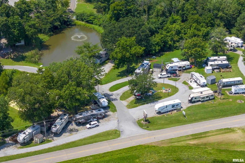 1761 MARINA Road, Murphysboro, Illinois 62966, 0 , 0 ,0,Commercial Sale,For Sale,MARINA,0,RMAEB454608