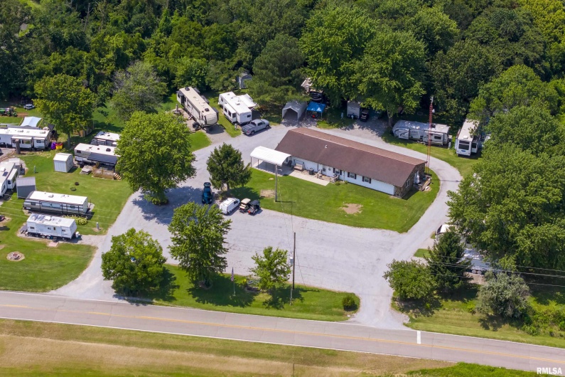 1761 MARINA Road, Murphysboro, Illinois 62966, 0 , 0 ,0,Commercial Sale,For Sale,MARINA,0,RMAEB454608