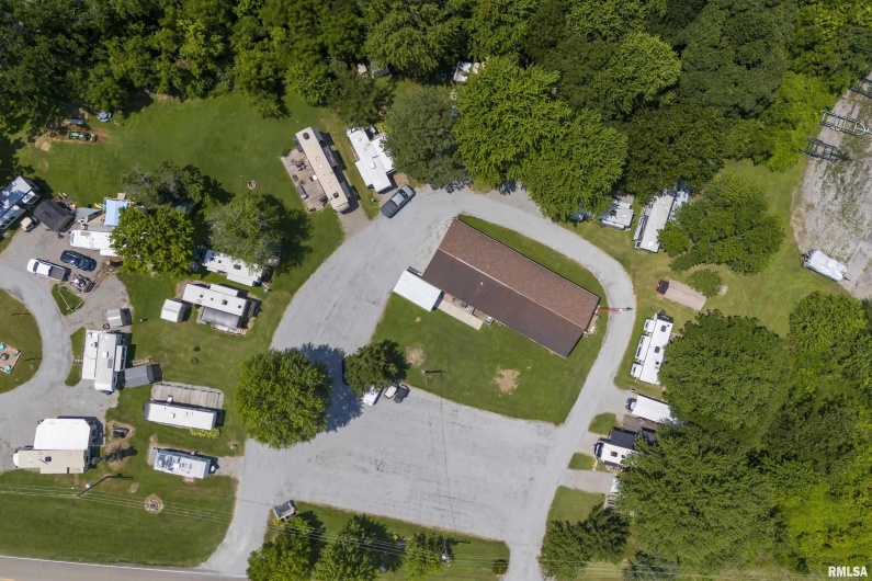 1761 MARINA Road, Murphysboro, Illinois 62966, 0 , 0 ,0,Commercial Sale,For Sale,MARINA,0,RMAEB454608