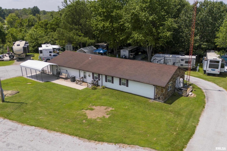 1761 MARINA Road, Murphysboro, Illinois 62966, 0 , 0 ,0,Commercial Sale,For Sale,MARINA,0,RMAEB454608