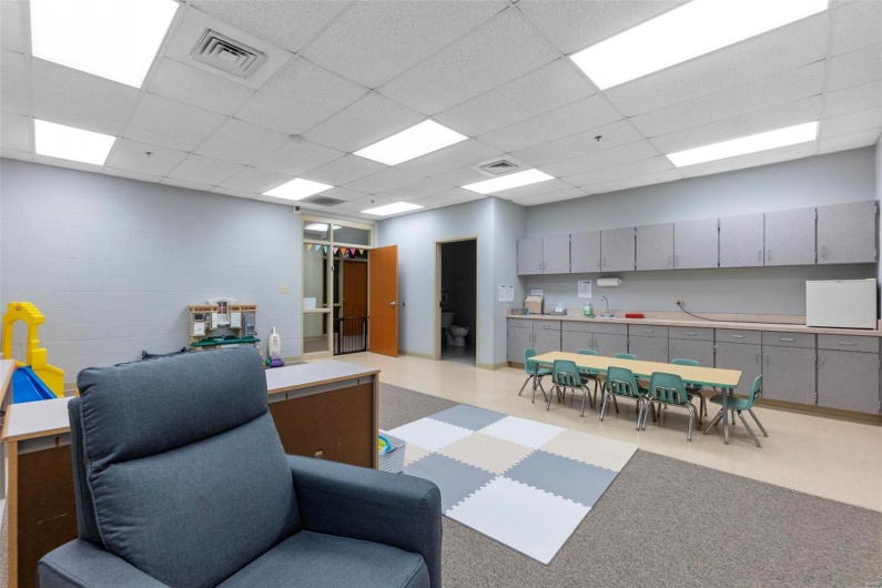 720 Bertling Street, Cape Girardeau, Missouri 63701, ,Commercial Sale,For Sale,Bertling,MAR24047921