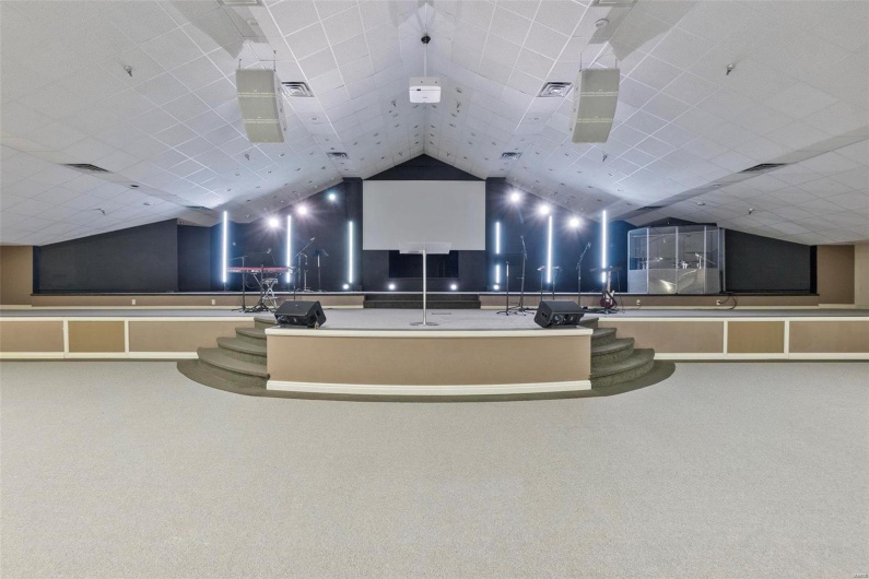720 Bertling Street, Cape Girardeau, Missouri 63701, ,Commercial Sale,For Sale,Bertling,MAR24047921
