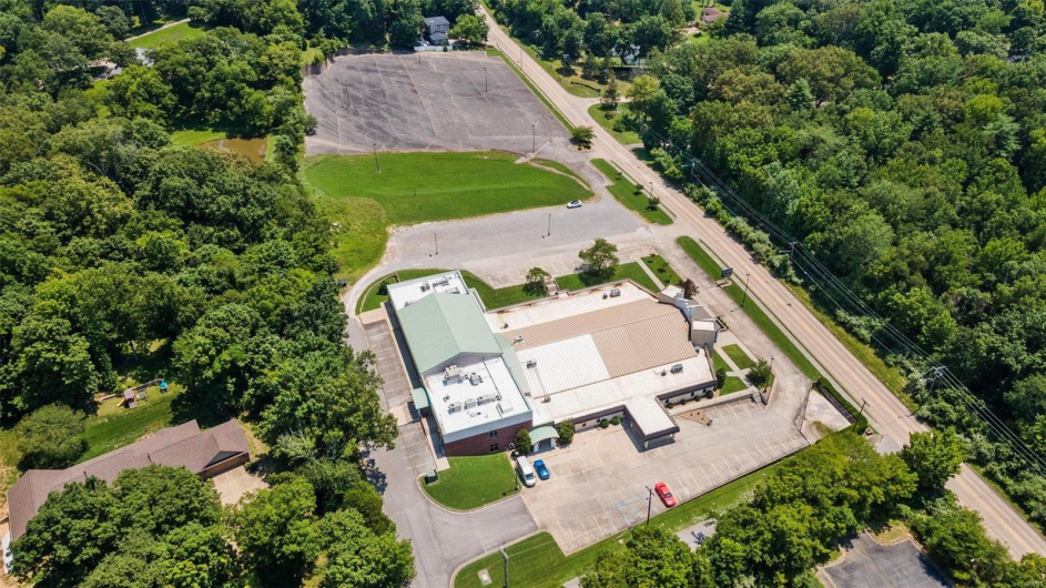720 Bertling Street, Cape Girardeau, Missouri 63701, ,Commercial Sale,For Sale,Bertling,MAR24047921