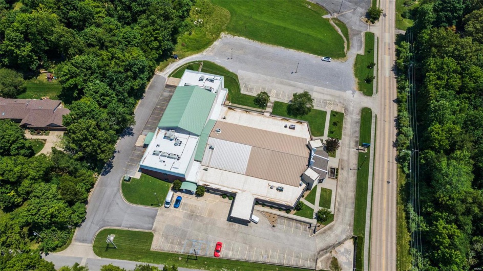 720 Bertling Street, Cape Girardeau, Missouri 63701, ,Commercial Sale,For Sale,Bertling,MAR24047921