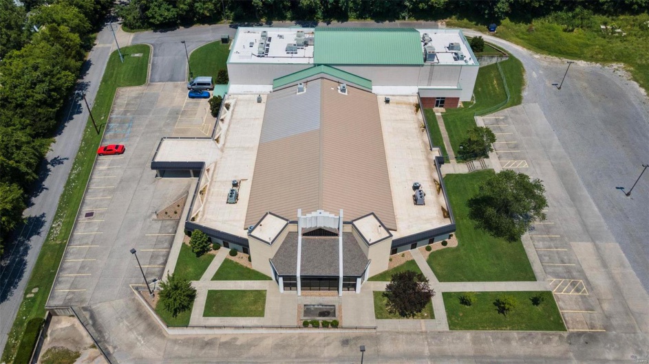 720 Bertling Street, Cape Girardeau, Missouri 63701, ,Commercial Sale,For Sale,Bertling,MAR24047921