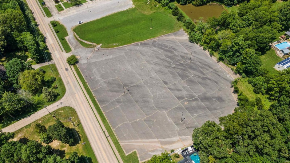 720 Bertling Street, Cape Girardeau, Missouri 63701, ,Commercial Sale,For Sale,Bertling,MAR24047921