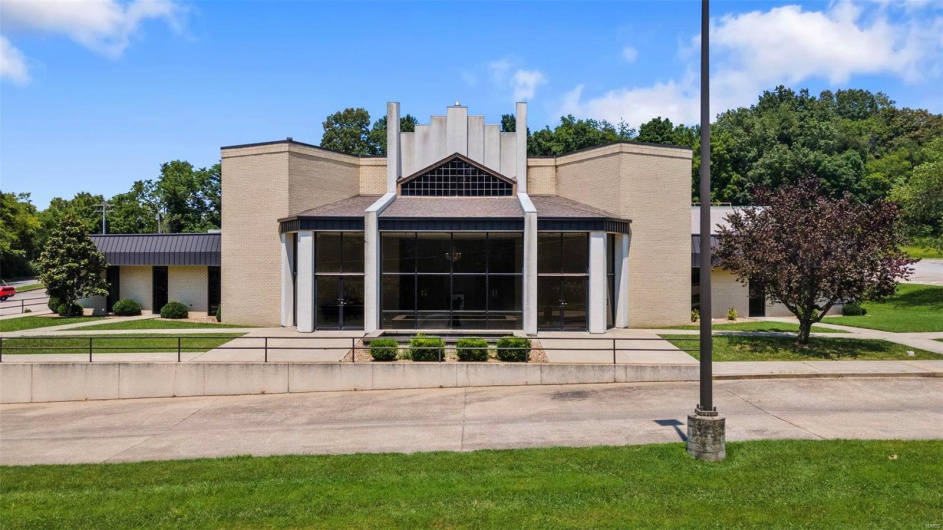720 Bertling Street, Cape Girardeau, Missouri 63701, ,Commercial Sale,For Sale,Bertling,MAR24047921