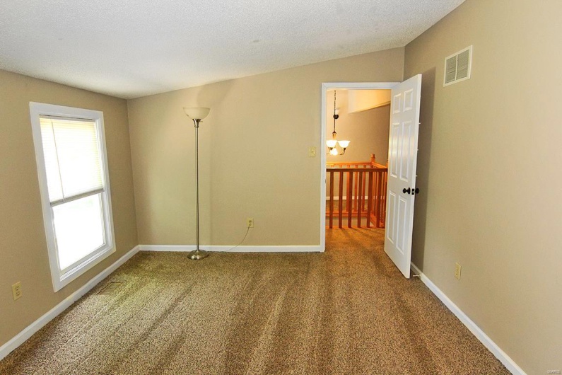 2110 Bainbridge Road, Jackson, Missouri 63755, 4 Bedrooms Bedrooms, 10 Rooms Rooms,3 BathroomsBathrooms,Residential,For Sale,Bainbridge,MAR24046732