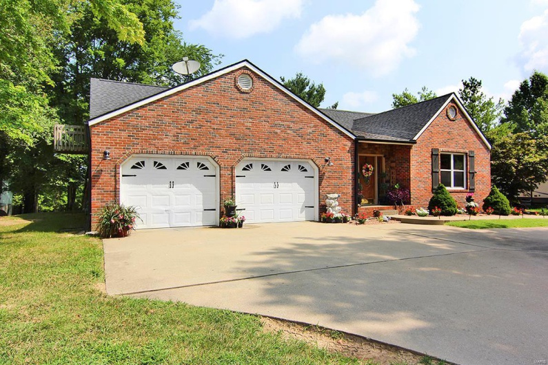 2110 Bainbridge Road, Jackson, Missouri 63755, 4 Bedrooms Bedrooms, 10 Rooms Rooms,3 BathroomsBathrooms,Residential,For Sale,Bainbridge,MAR24046732