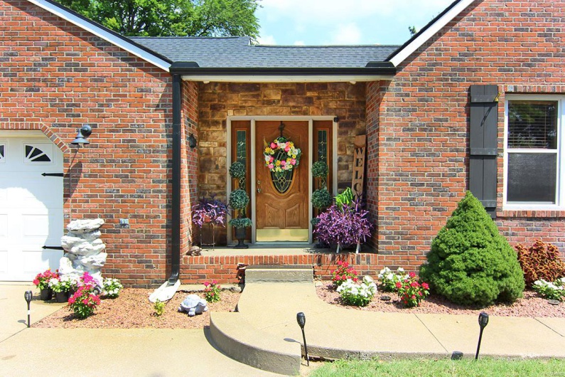 2110 Bainbridge Road, Jackson, Missouri 63755, 4 Bedrooms Bedrooms, 10 Rooms Rooms,3 BathroomsBathrooms,Residential,For Sale,Bainbridge,MAR24046732