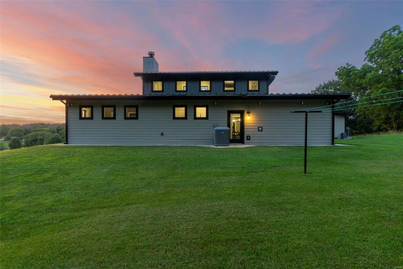 173 Tate Ridge, Cape Girardeau, Missouri 63701, 4 Bedrooms Bedrooms, 6 Rooms Rooms,4 BathroomsBathrooms,Residential,For Sale,Tate Ridge,MAR24048465