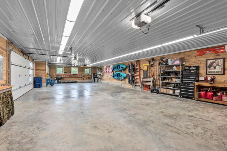 Over sized garage will fit 5 cars