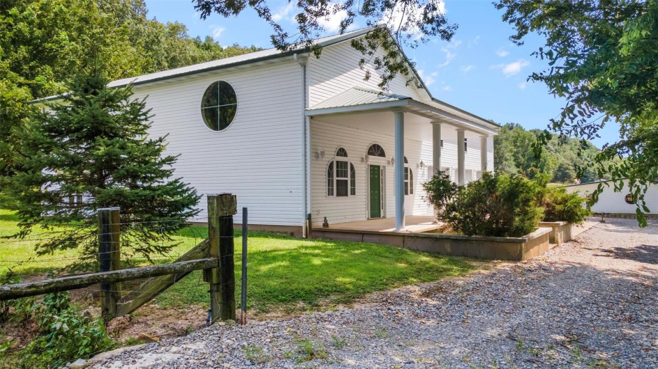 10912 State Highway 77, Chaffee, Missouri 63740, 5 Bedrooms Bedrooms, 6 Rooms Rooms,3 BathroomsBathrooms,Residential,For Sale,State Highway 77,MAR24048731