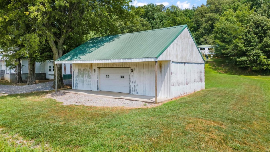10912 State Highway 77, Chaffee, Missouri 63740, 5 Bedrooms Bedrooms, 6 Rooms Rooms,3 BathroomsBathrooms,Residential,For Sale,State Highway 77,MAR24048731