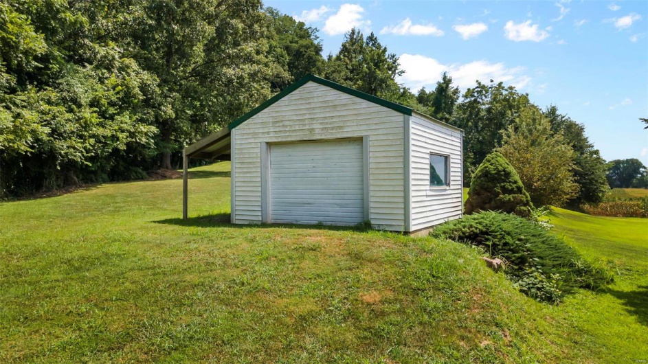 10912 State Highway 77, Chaffee, Missouri 63740, 5 Bedrooms Bedrooms, 6 Rooms Rooms,3 BathroomsBathrooms,Residential,For Sale,State Highway 77,MAR24048731