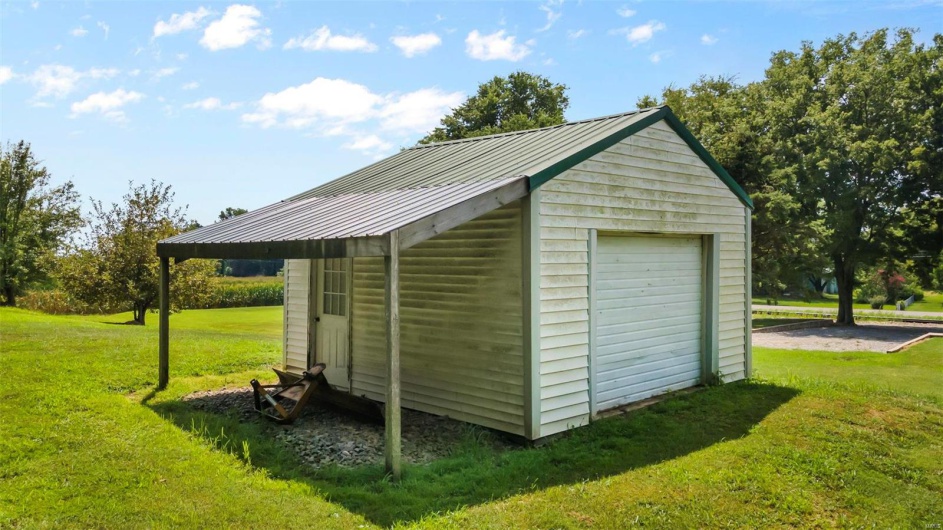 10912 State Highway 77, Chaffee, Missouri 63740, 5 Bedrooms Bedrooms, 6 Rooms Rooms,3 BathroomsBathrooms,Residential,For Sale,State Highway 77,MAR24048731