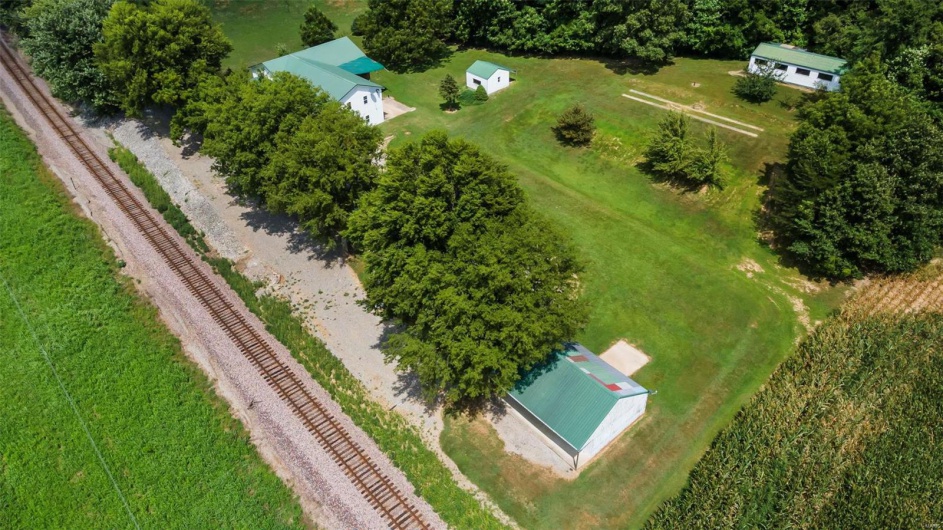 10912 State Highway 77, Chaffee, Missouri 63740, 5 Bedrooms Bedrooms, 6 Rooms Rooms,3 BathroomsBathrooms,Residential,For Sale,State Highway 77,MAR24048731