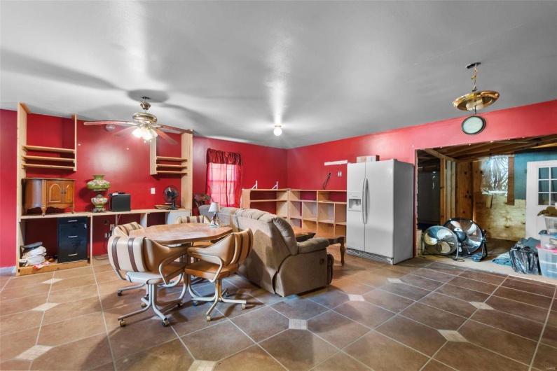10912 State Highway 77, Chaffee, Missouri 63740, 5 Bedrooms Bedrooms, 6 Rooms Rooms,3 BathroomsBathrooms,Residential,For Sale,State Highway 77,MAR24048731