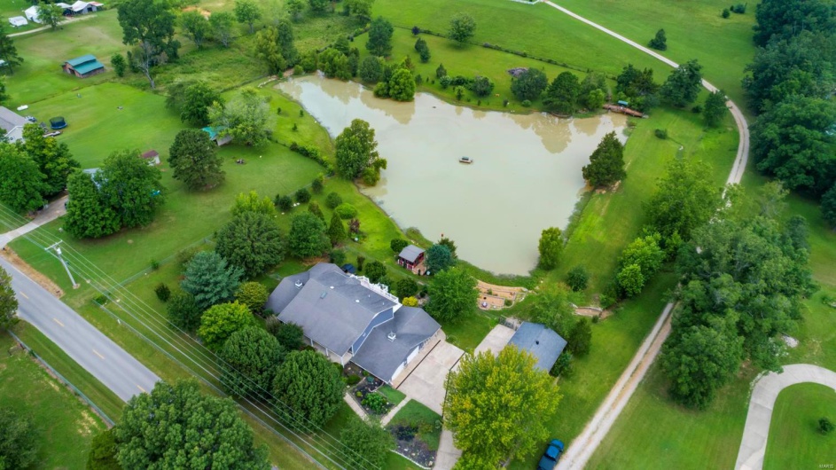 547 County Road 448, Poplar Bluff, Missouri 63901, 5 Bedrooms Bedrooms, 10 Rooms Rooms,4 BathroomsBathrooms,Residential,For Sale,County Road 448,MAR24043174