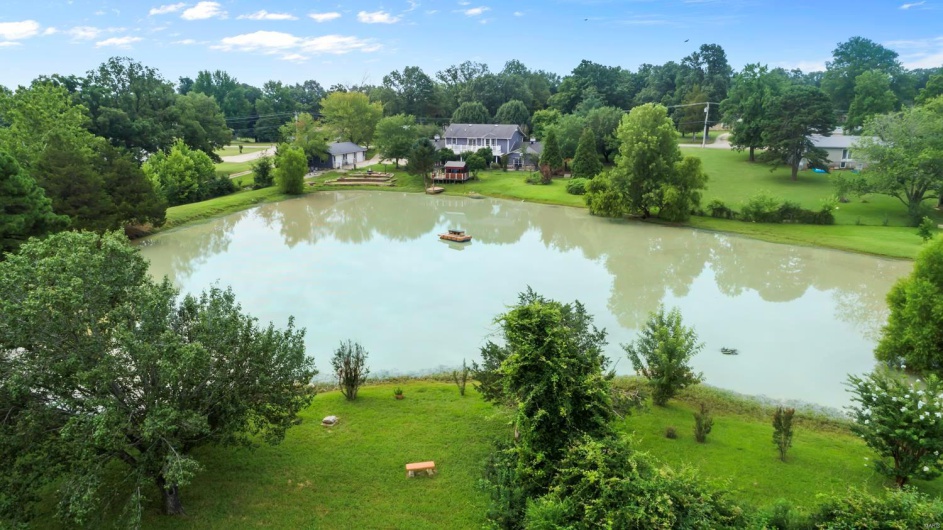 547 County Road 448, Poplar Bluff, Missouri 63901, 5 Bedrooms Bedrooms, 10 Rooms Rooms,4 BathroomsBathrooms,Residential,For Sale,County Road 448,MAR24043174