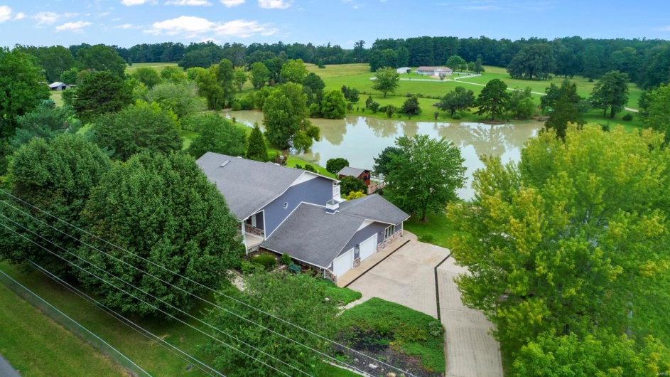 547 County Road 448, Poplar Bluff, Missouri 63901, 5 Bedrooms Bedrooms, 10 Rooms Rooms,4 BathroomsBathrooms,Residential,For Sale,County Road 448,MAR24043174