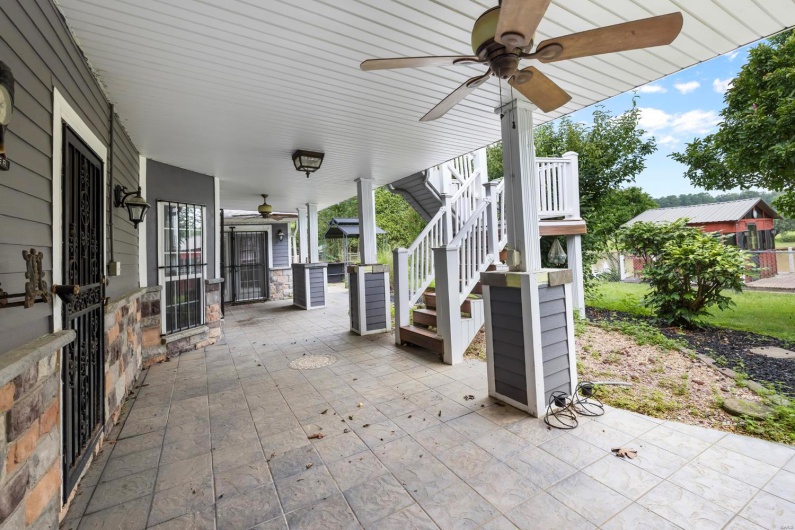 547 County Road 448, Poplar Bluff, Missouri 63901, 5 Bedrooms Bedrooms, 10 Rooms Rooms,4 BathroomsBathrooms,Residential,For Sale,County Road 448,MAR24043174