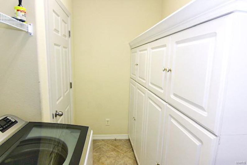 2062 Concord Place, Cape Girardeau, Missouri 63701, 4 Bedrooms Bedrooms, 9 Rooms Rooms,4 BathroomsBathrooms,Residential,For Sale,Concord,MAR24023382