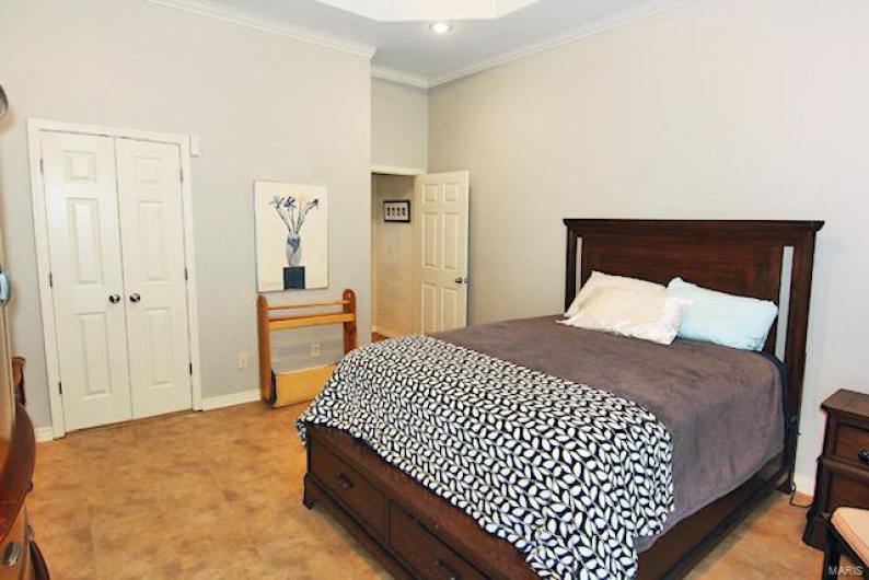 2062 Concord Place, Cape Girardeau, Missouri 63701, 4 Bedrooms Bedrooms, 9 Rooms Rooms,4 BathroomsBathrooms,Residential,For Sale,Concord,MAR24023382