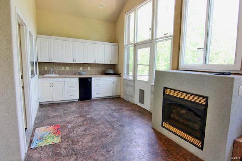 2062 Concord Place, Cape Girardeau, Missouri 63701, 4 Bedrooms Bedrooms, 9 Rooms Rooms,4 BathroomsBathrooms,Residential,For Sale,Concord,MAR24023382