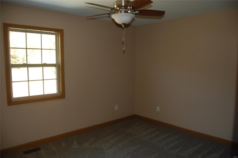 120 Mayson Lane, Poplar Bluff, Missouri 63901, 3 Bedrooms Bedrooms, 6 Rooms Rooms,2 BathroomsBathrooms,Residential,For Sale,Mayson,MAR23064019