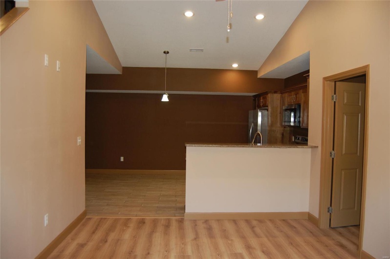 120 Mayson Lane, Poplar Bluff, Missouri 63901, 3 Bedrooms Bedrooms, 6 Rooms Rooms,2 BathroomsBathrooms,Residential,For Sale,Mayson,MAR23064019