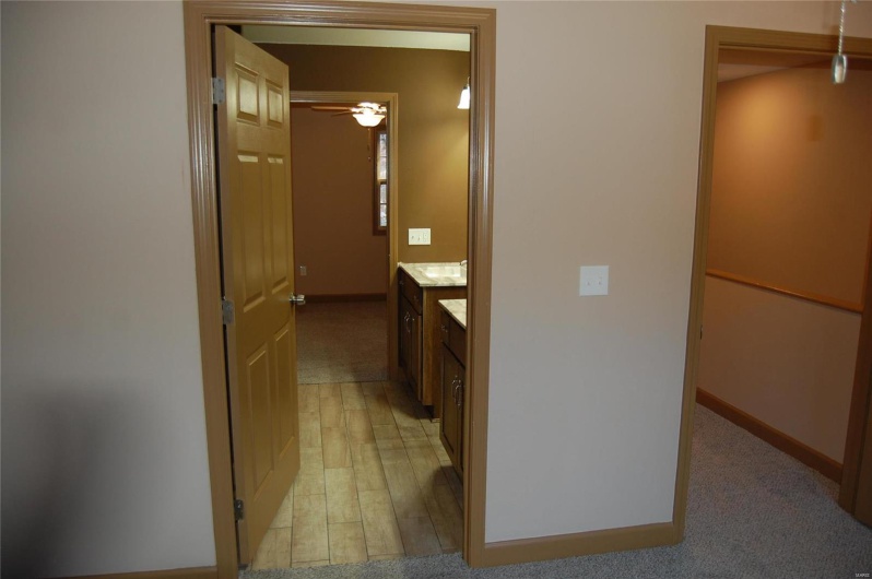 120 Mayson Lane, Poplar Bluff, Missouri 63901, 3 Bedrooms Bedrooms, 6 Rooms Rooms,2 BathroomsBathrooms,Residential,For Sale,Mayson,MAR23064019