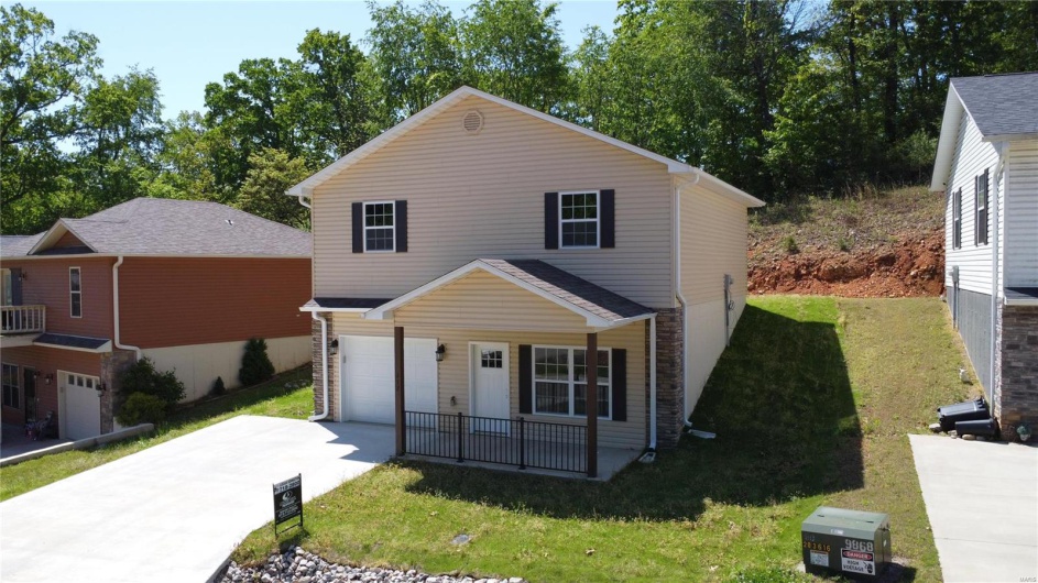 112 Mayson Lane, Poplar Bluff, Missouri 63901, 3 Bedrooms Bedrooms, 7 Rooms Rooms,2 BathroomsBathrooms,Residential,For Sale,Mayson,MAR24025252