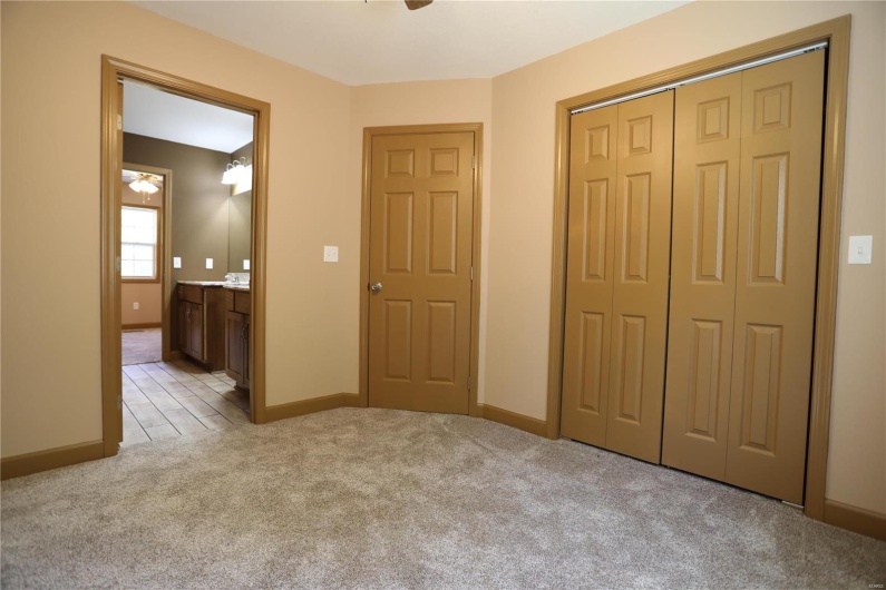 112 Mayson Lane, Poplar Bluff, Missouri 63901, 3 Bedrooms Bedrooms, 7 Rooms Rooms,2 BathroomsBathrooms,Residential,For Sale,Mayson,MAR24025252