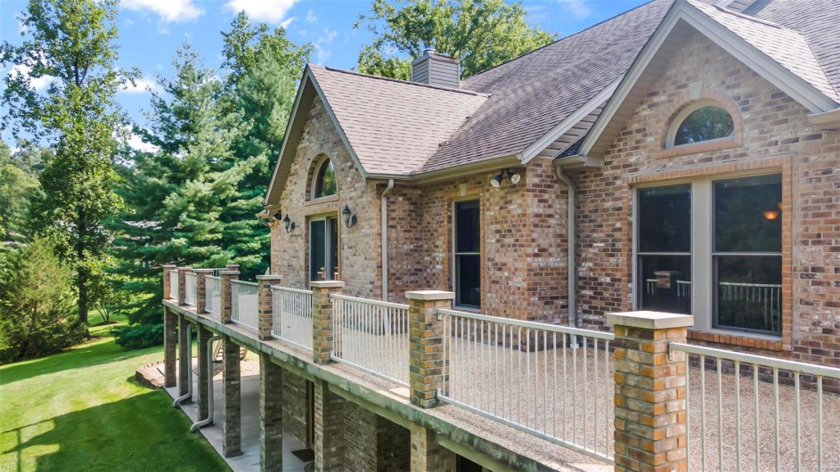 304 Timberlake Lane, Cape Girardeau, Missouri 63701, 5 Bedrooms Bedrooms, 13 Rooms Rooms,3 BathroomsBathrooms,Residential,For Sale,Timberlake,MAR24049670