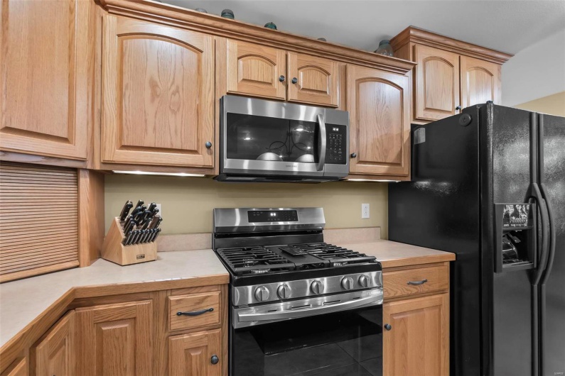 304 Timberlake Lane, Cape Girardeau, Missouri 63701, 5 Bedrooms Bedrooms, 13 Rooms Rooms,3 BathroomsBathrooms,Residential,For Sale,Timberlake,MAR24049670