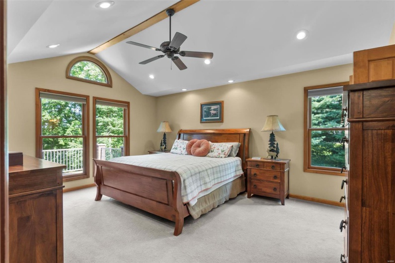 304 Timberlake Lane, Cape Girardeau, Missouri 63701, 5 Bedrooms Bedrooms, 13 Rooms Rooms,3 BathroomsBathrooms,Residential,For Sale,Timberlake,MAR24049670