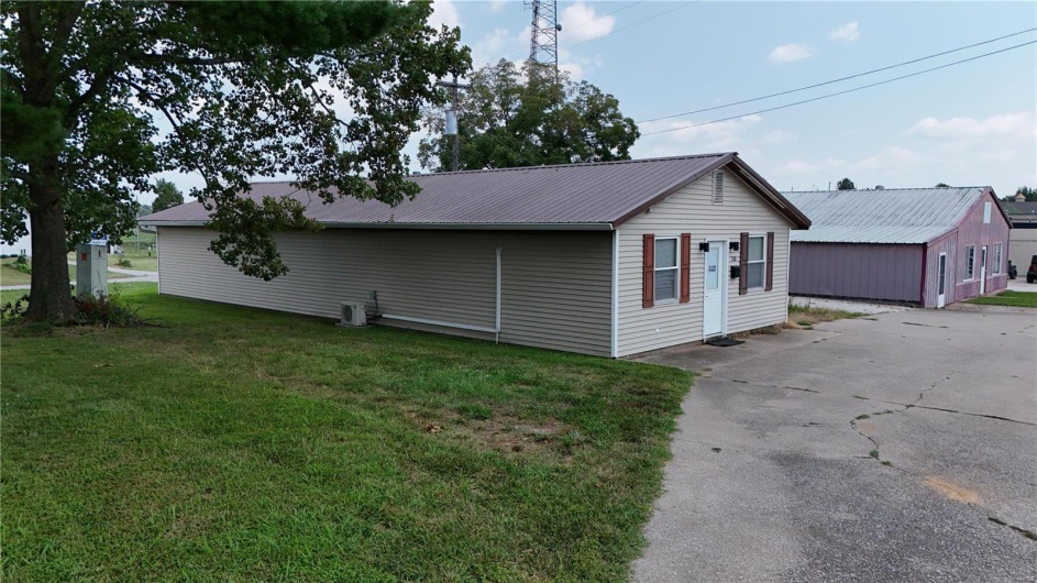 700 Kingshighway Street, Perryville, Missouri 63775, ,Commercial Sale,For Sale,Kingshighway,MAR24049770