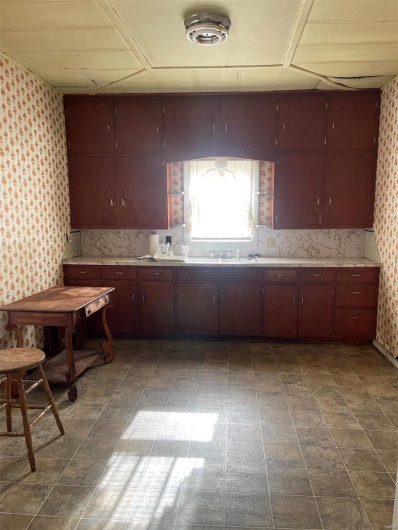 722 Main, Bernie, Missouri 63822, 3 Bedrooms Bedrooms, 7 Rooms Rooms,1 BathroomBathrooms,Residential,For Sale,Main,MAR24000645