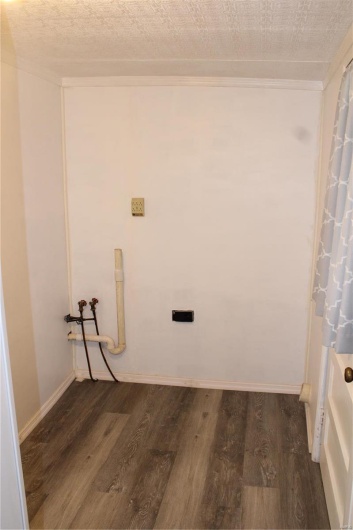 509 King Street, Kennett, Missouri 63857, 2 Bedrooms Bedrooms, 6 Rooms Rooms,2 BathroomsBathrooms,Residential,For Sale,King,MAR24049450