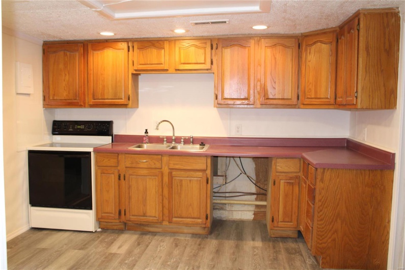 509 King Street, Kennett, Missouri 63857, 2 Bedrooms Bedrooms, 6 Rooms Rooms,2 BathroomsBathrooms,Residential,For Sale,King,MAR24049450