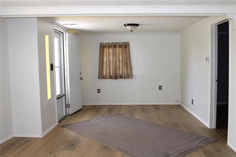 509 King Street, Kennett, Missouri 63857, 2 Bedrooms Bedrooms, 6 Rooms Rooms,2 BathroomsBathrooms,Residential,For Sale,King,MAR24049450