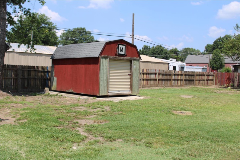 509 King Street, Kennett, Missouri 63857, 2 Bedrooms Bedrooms, 6 Rooms Rooms,2 BathroomsBathrooms,Residential,For Sale,King,MAR24049450