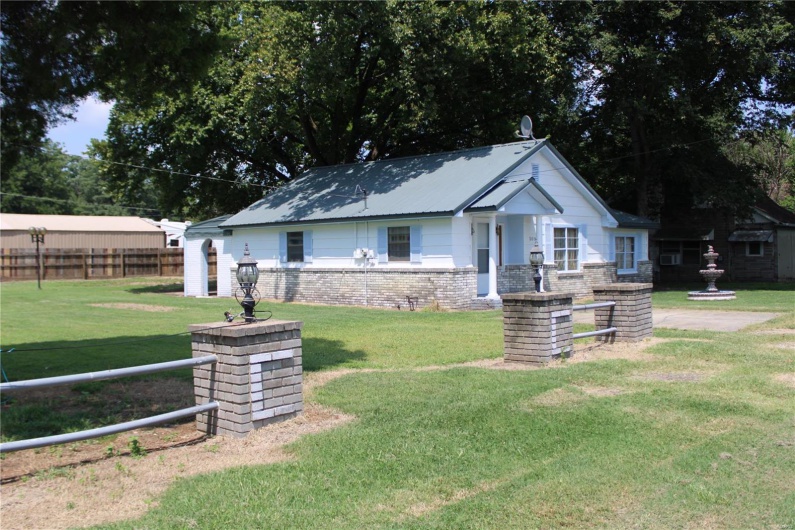 509 King Street, Kennett, Missouri 63857, 2 Bedrooms Bedrooms, 6 Rooms Rooms,2 BathroomsBathrooms,Residential,For Sale,King,MAR24049450