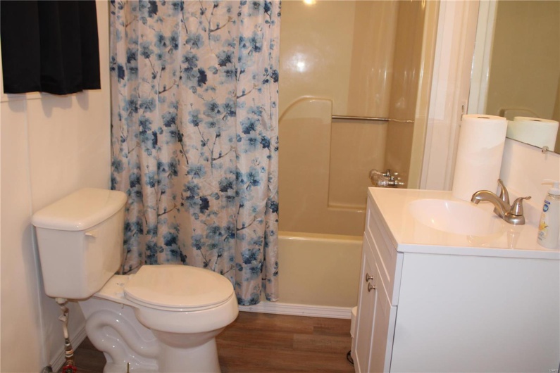 509 King Street, Kennett, Missouri 63857, 2 Bedrooms Bedrooms, 6 Rooms Rooms,2 BathroomsBathrooms,Residential,For Sale,King,MAR24049450