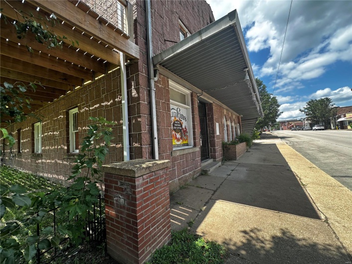 156 Main Street, Ironton, Missouri 63650, ,Residential Income,For Sale,Main,MAR24045334