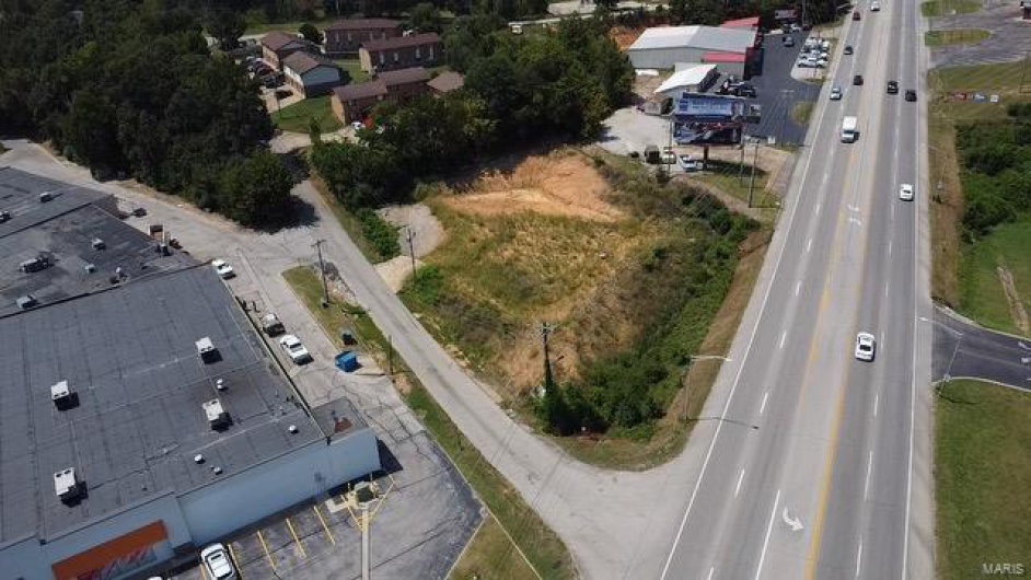 1511 Spring Street, Poplar Bluff, Missouri 63901, ,Commercial Sale,For Sale,Spring,MAR24049907