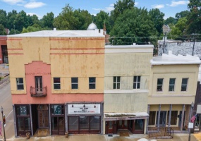 100 N Courthouse Square, Kennett, Missouri 63857, ,Commercial Sale,For Sale,N Courthouse Square,MAR24050342